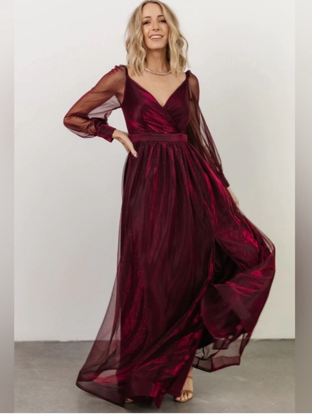 Baltic born octavia shimmer gown mulberry size large